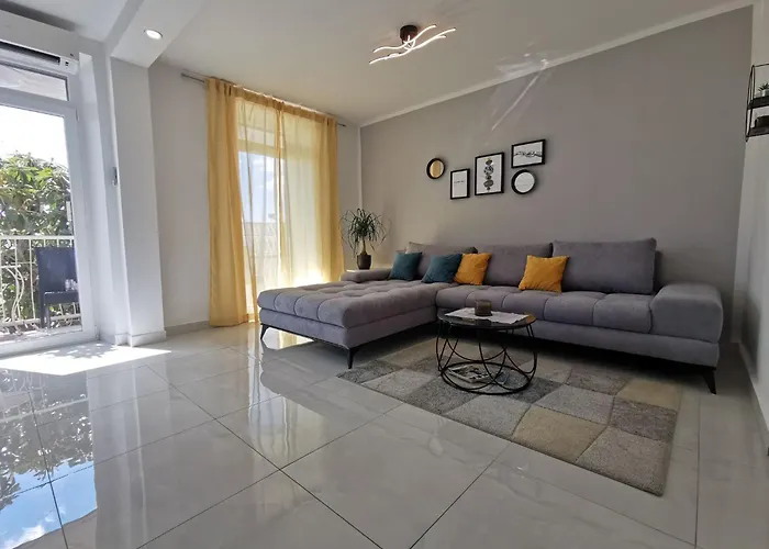 Gemuetliche 2-schlafzimmer-wohnung Mit Meerblick- By Interhome Apartament Crikvenica