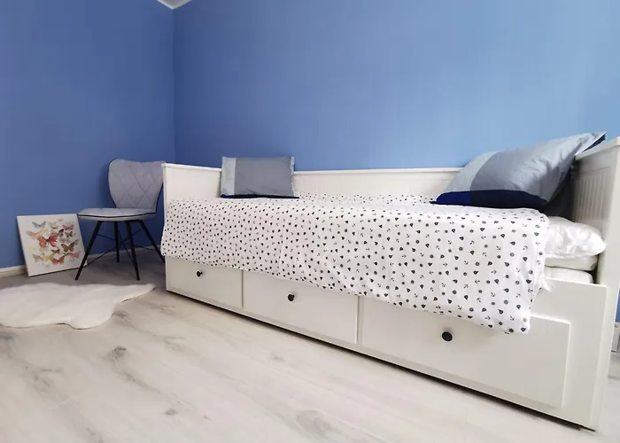 Apartment Gemuetliche 2-schlafzimmer-wohnung Mit Meerblick- By Interhome