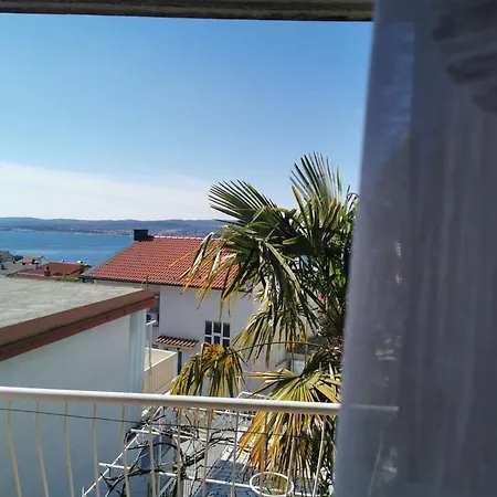 Gemuetliche 2-schlafzimmer-wohnung Mit Meerblick- By Interhome Lägenhet Crikvenica