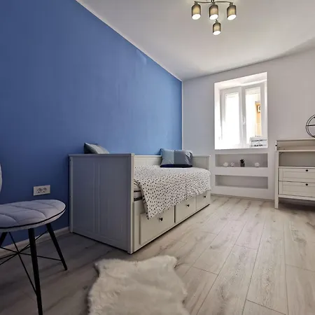 Lägenhet Gemuetliche 2-schlafzimmer-wohnung Mit Meerblick- By Interhome *