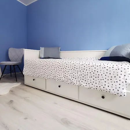 Lägenhet Gemuetliche 2-schlafzimmer-wohnung Mit Meerblick- By Interhome