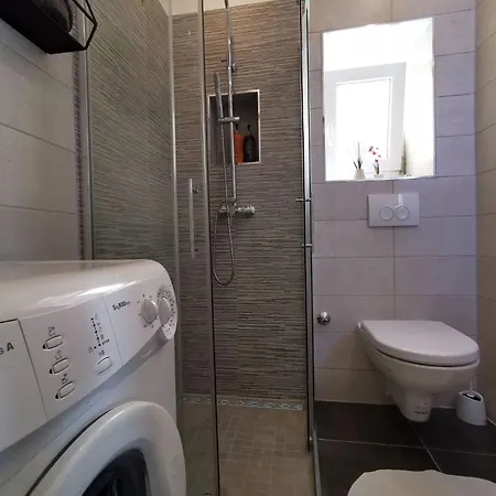Gemuetliche 2-schlafzimmer-wohnung Mit Meerblick- By Interhome Lägenhet Crikvenica