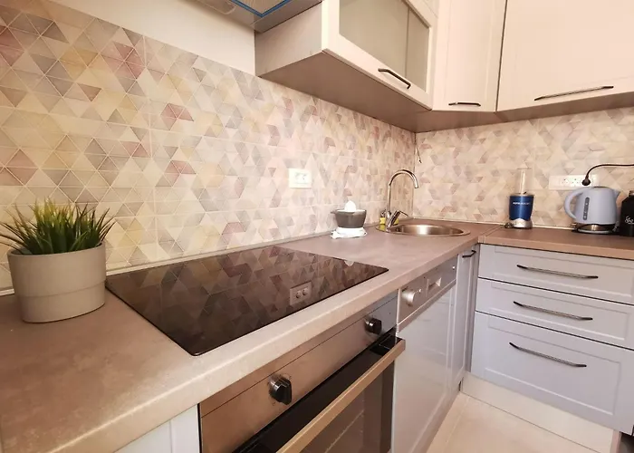 Gemuetliche 2-schlafzimmer-wohnung Mit Meerblick- By Interhome Apartamento *
