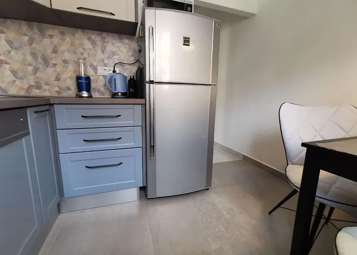 Gemuetliche 2-schlafzimmer-wohnung Mit Meerblick- By Interhome Apartamento Crikvenica